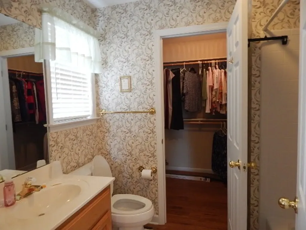 385 Creek Lane Mcminnville TN 37110