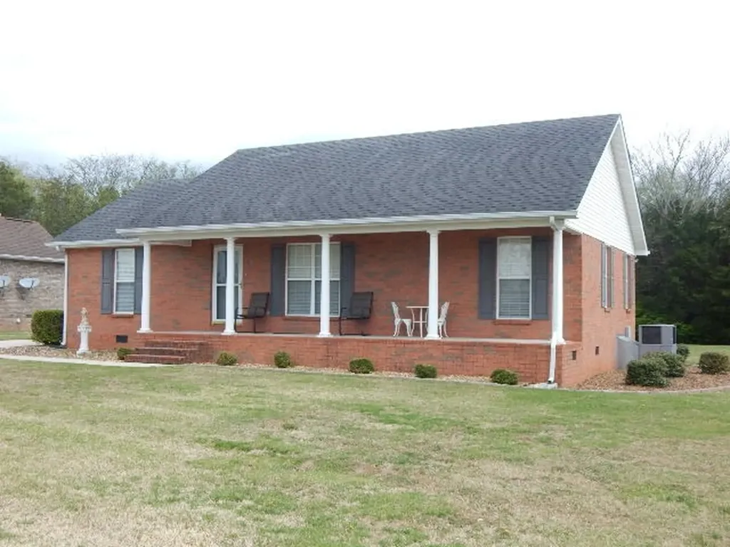 385 Creek Lane Mcminnville TN 37110