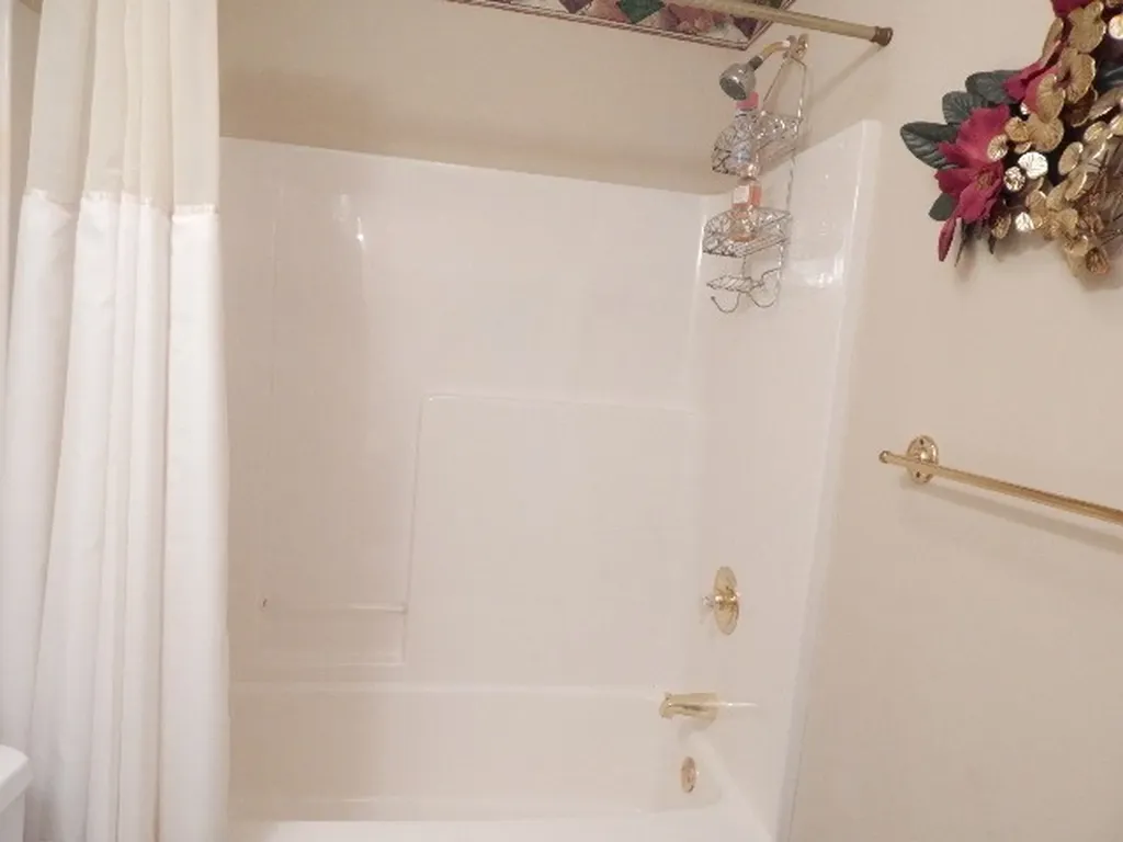 385 Creek Lane Mcminnville TN 37110