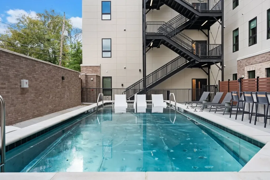 1014 16th Ave, S Nashville TN 37212