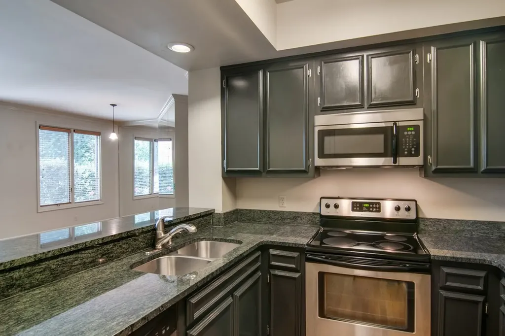 2110 Portland Avenue Nashville TN 37212