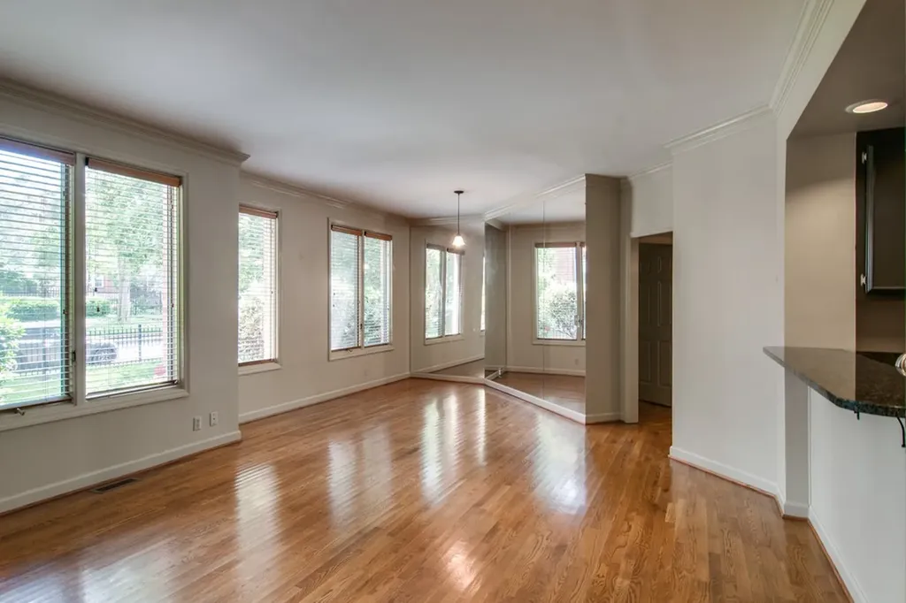 2110 Portland Avenue Nashville TN 37212
