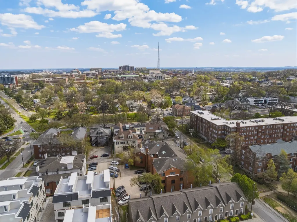 2110 Portland Avenue Nashville TN 37212