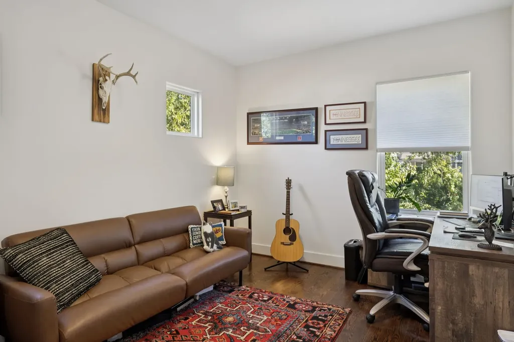 506B E Bend Drive Nashville TN 37209