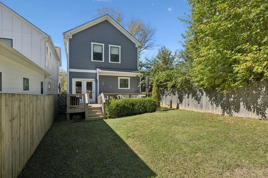 506B E Bend Drive Nashville TN 37209