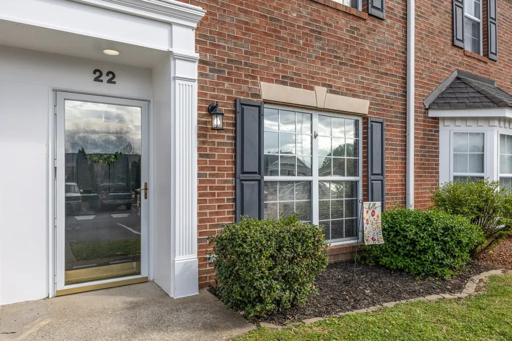 2121 Hwy 12 S, S Ashland City TN 37015
