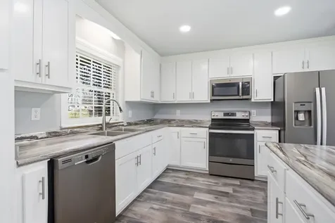 755 Ashwood Avenue Lewisburg TN 37091