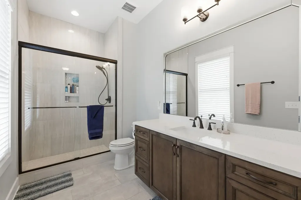 8516 Lowe Christiana Road Christiana TN 37037