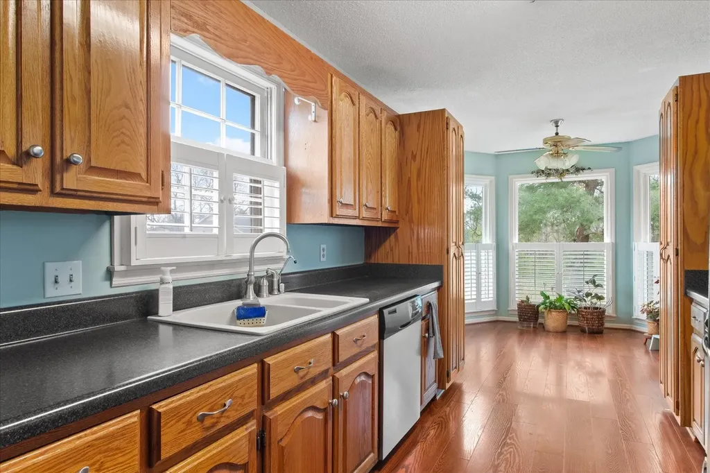 301 Andes Drive Columbia TN 38401