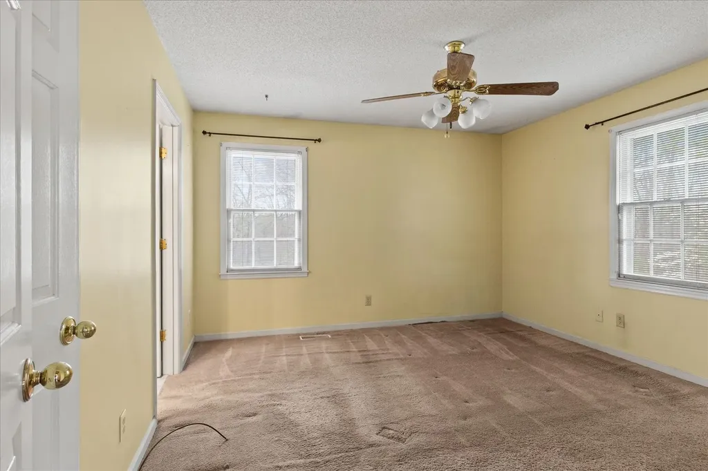 301 Andes Drive Columbia TN 38401