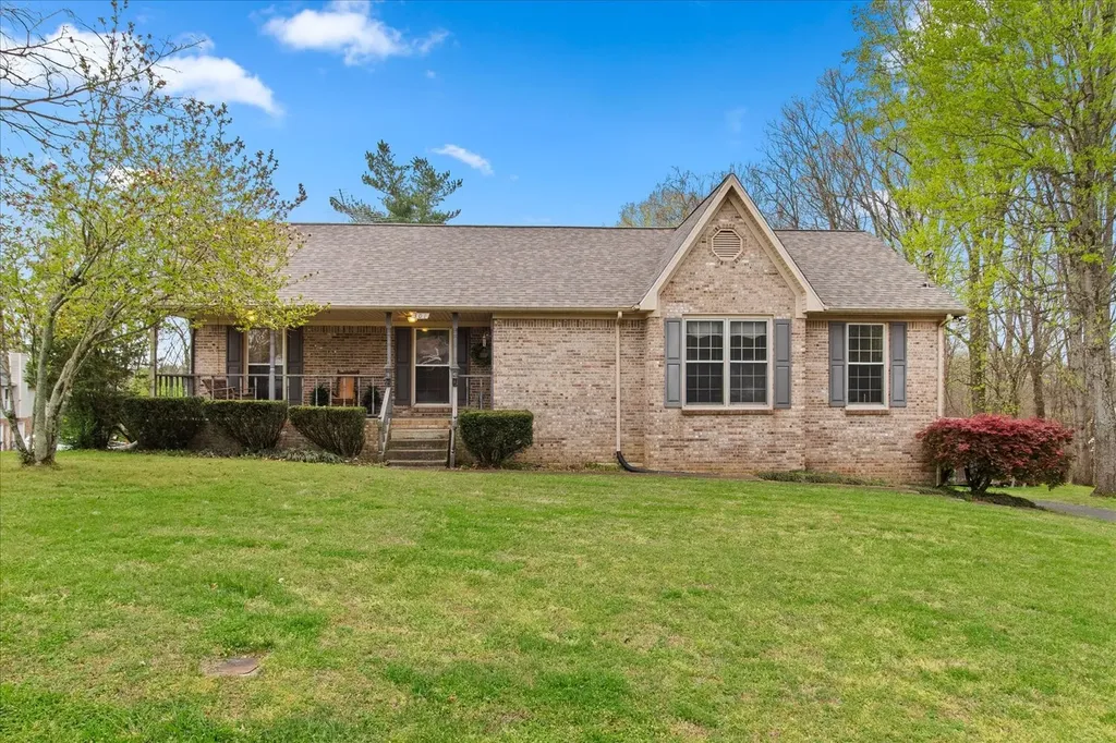 301 Andes Drive Columbia TN 38401