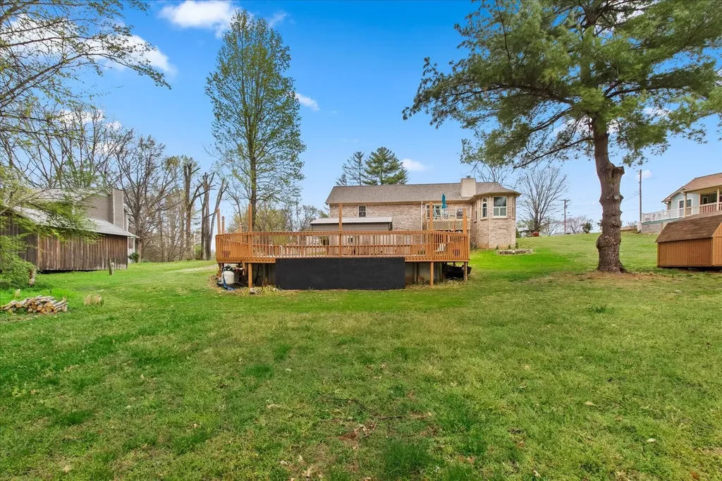301 Andes Drive Columbia TN 38401
