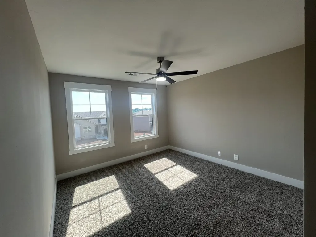 331 Cardinal Creek Clarksville TN 37040