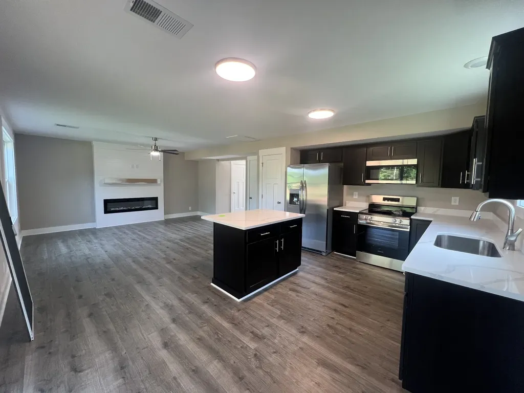 331 Cardinal Creek Clarksville TN 37040