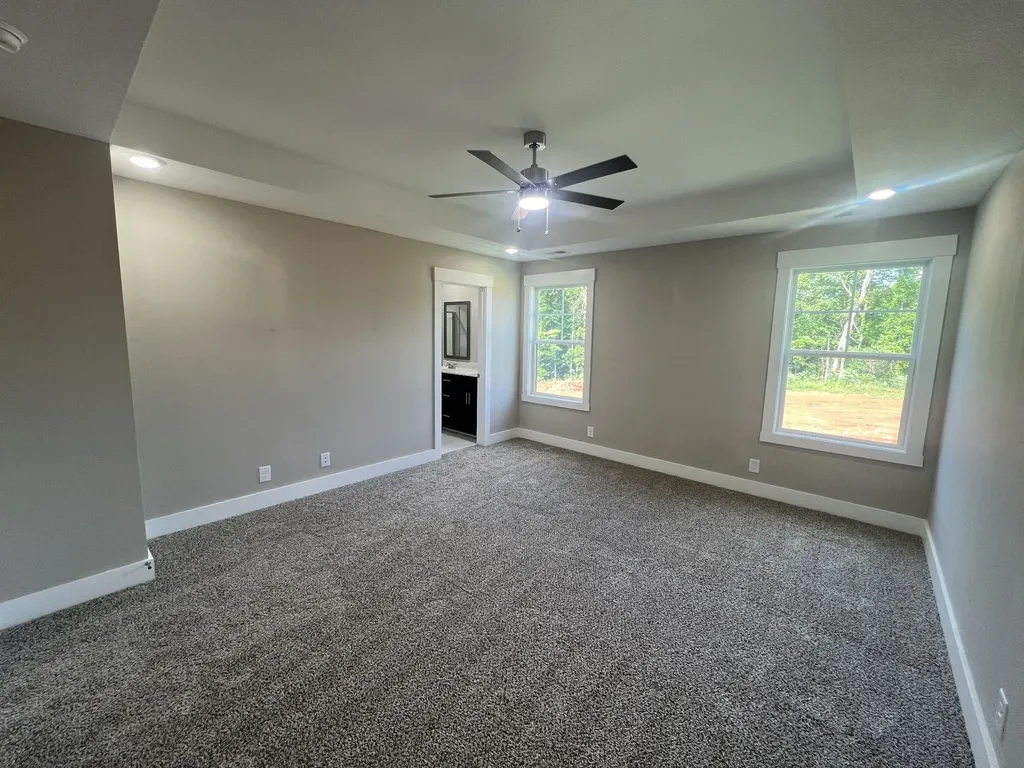 331 Cardinal Creek Clarksville TN 37040
