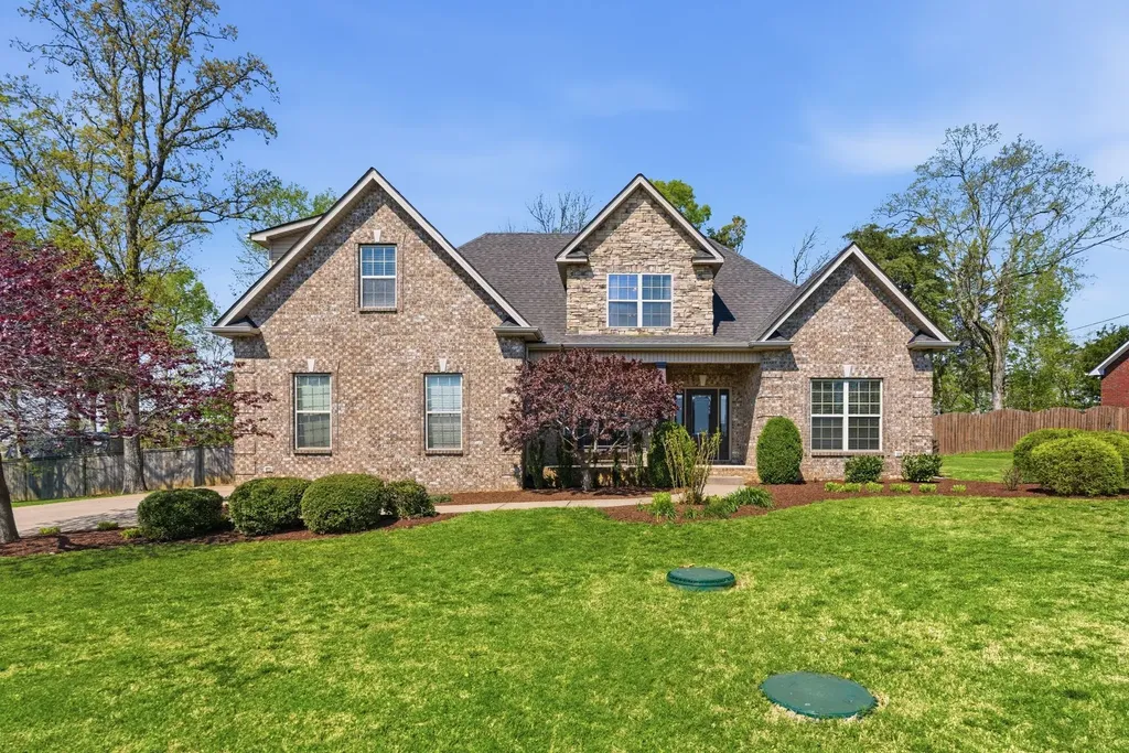 1105 Blackjack Way Murfreesboro TN 37129