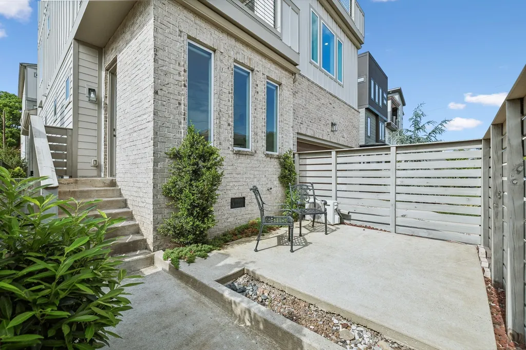 1211A Sigler Street Nashville TN 37203