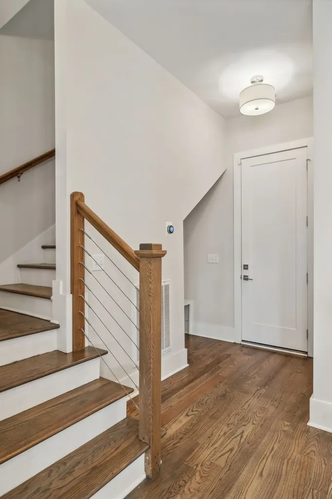 1211A Sigler Street Nashville TN 37203