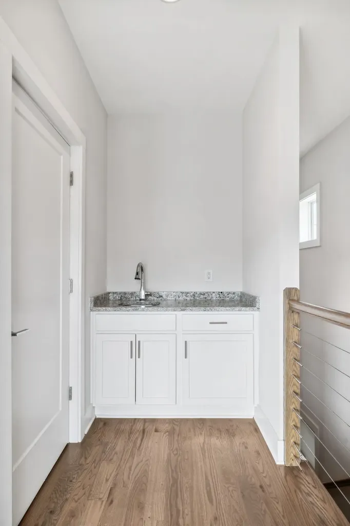 1211A Sigler Street Nashville TN 37203