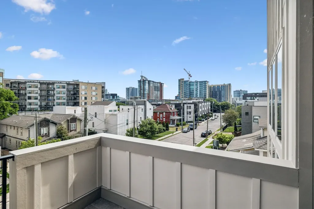 1211A Sigler Street Nashville TN 37203