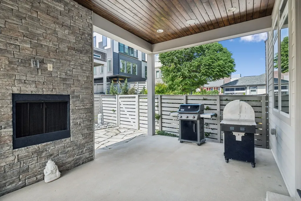 1211A Sigler Street Nashville TN 37203