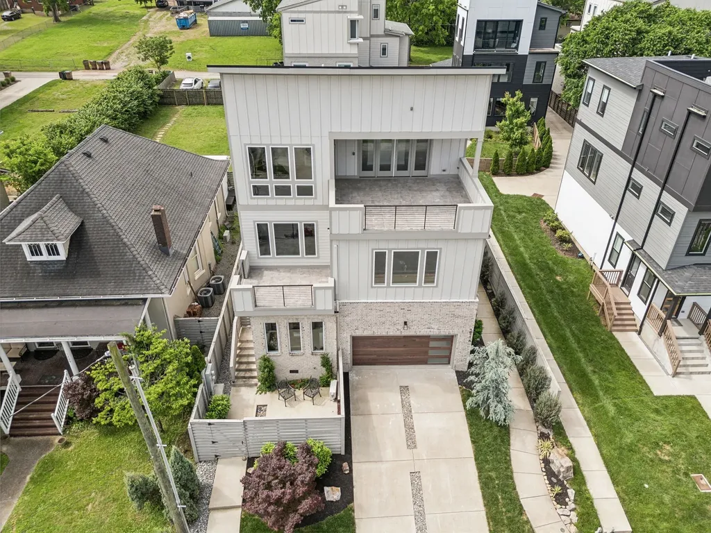 1211A Sigler Street Nashville TN 37203