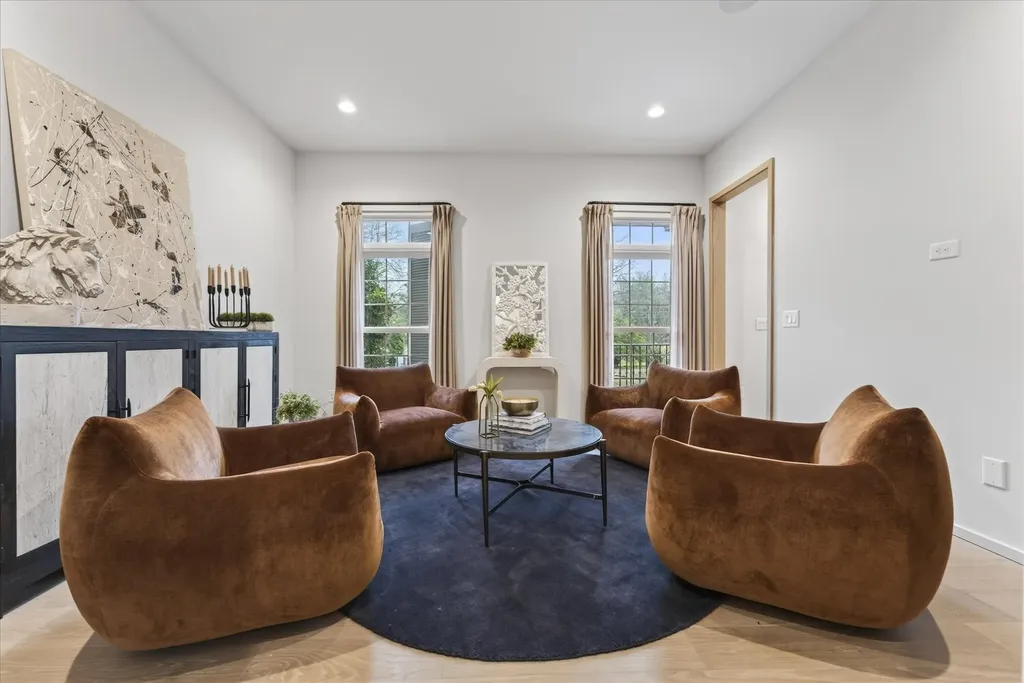 1115 Wilson Pike Brentwood TN 37027