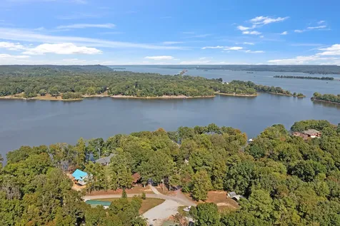 44 G And S Rock Ranch Road Camden TN 38320