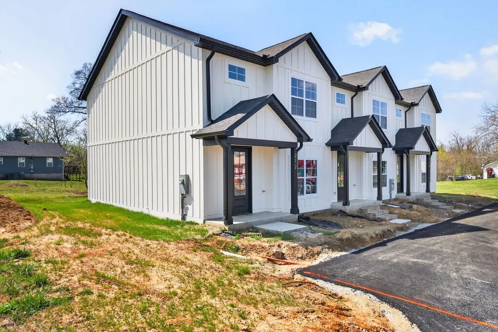 214 W Jere Whitson Road Cookeville TN 38501