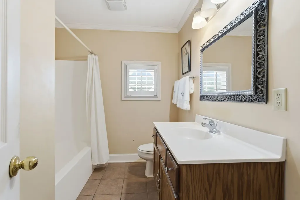 3802 Harding Place Nashville TN 37215