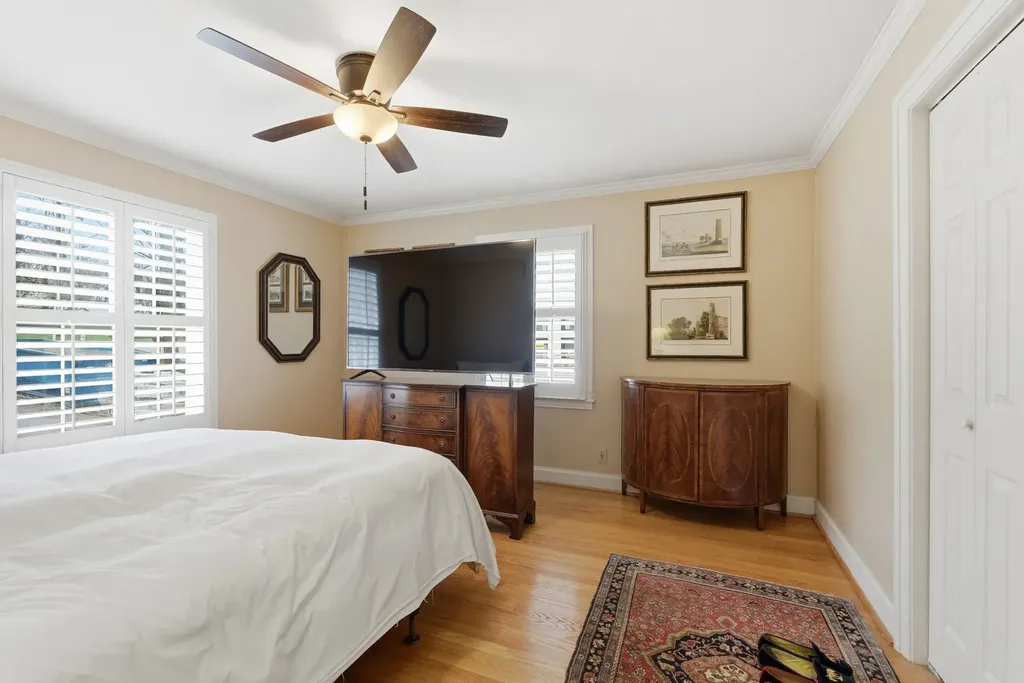 3802 Harding Place Nashville TN 37215