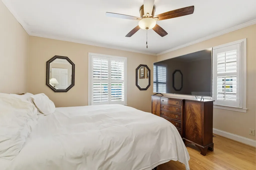 3802 Harding Place Nashville TN 37215