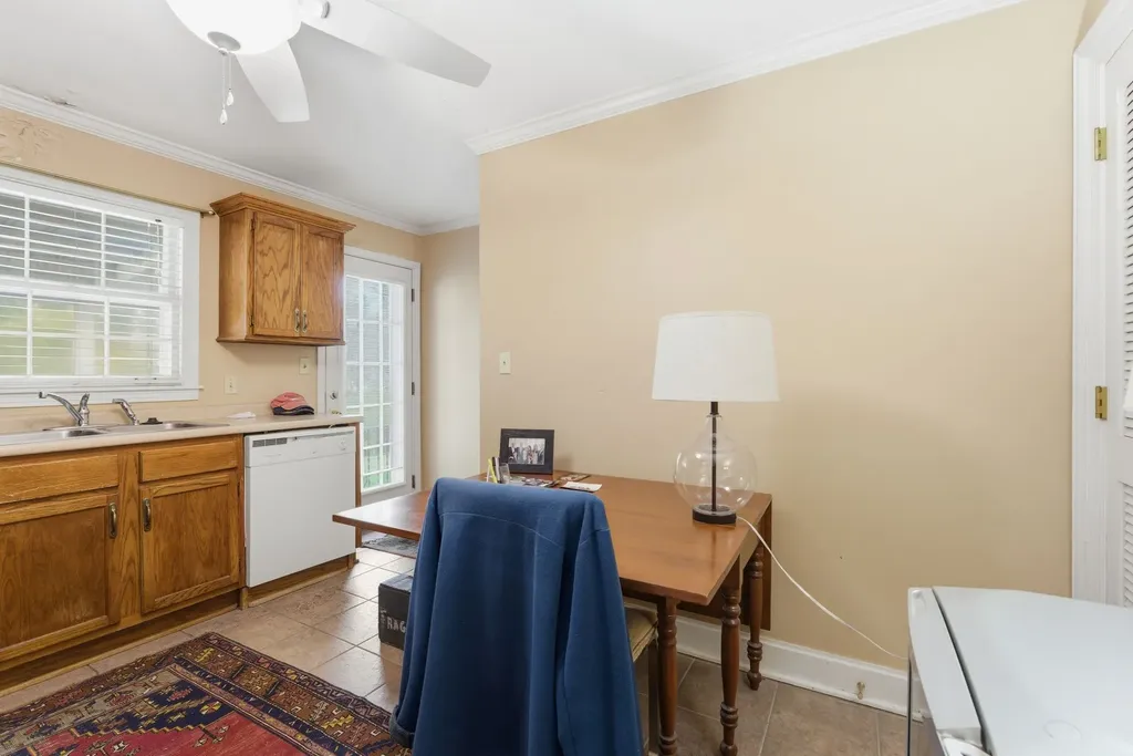3802 Harding Place Nashville TN 37215