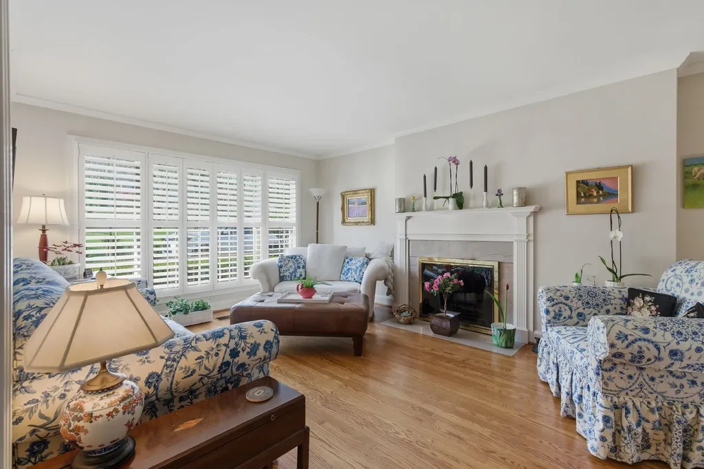 3802 Harding Place Nashville TN 37215