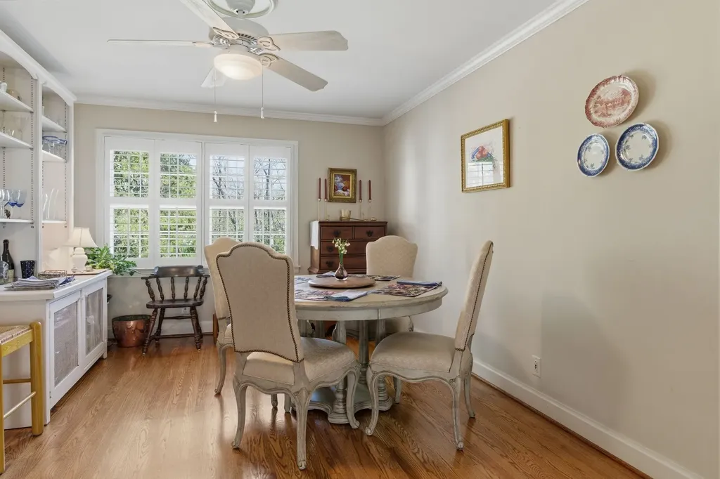 3802 Harding Place Nashville TN 37215