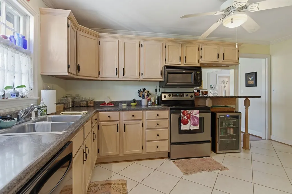 3802 Harding Place Nashville TN 37215