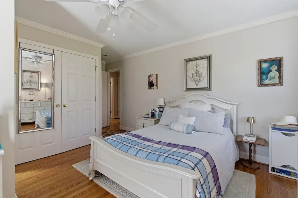 3802 Harding Place Nashville TN 37215