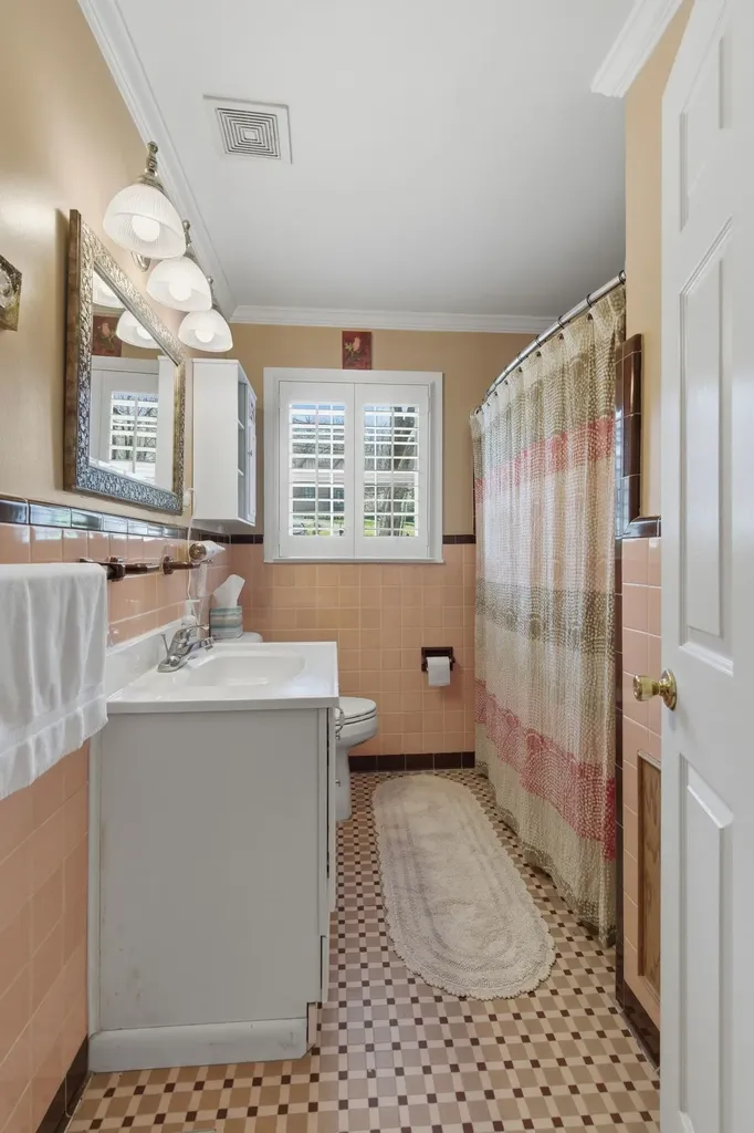 3802 Harding Place Nashville TN 37215
