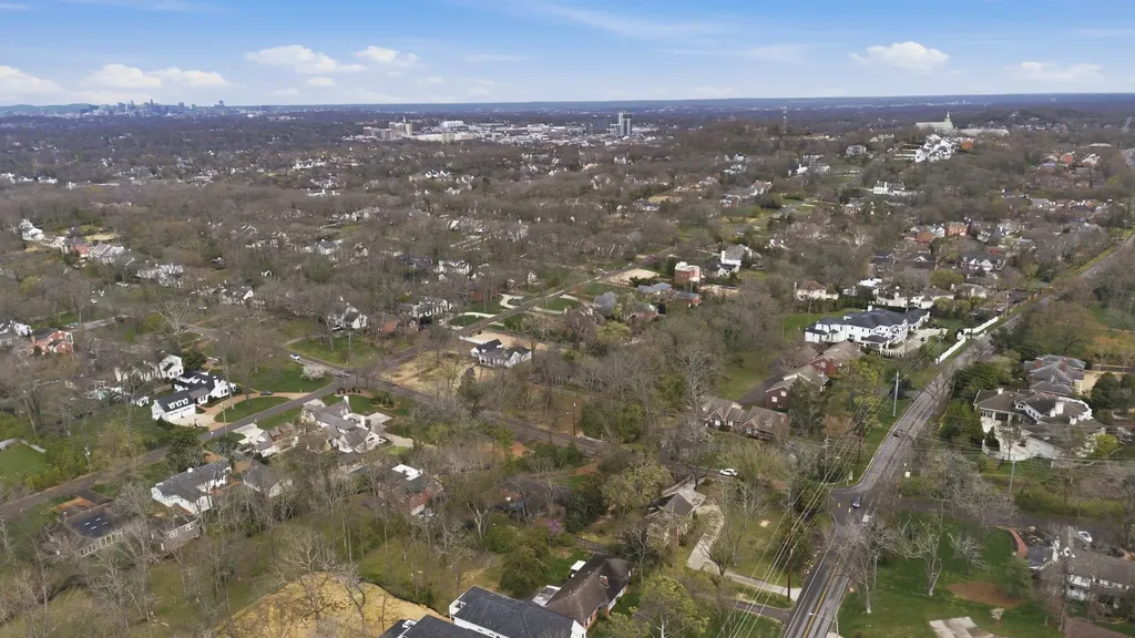 3802 Harding Place Nashville TN 37215