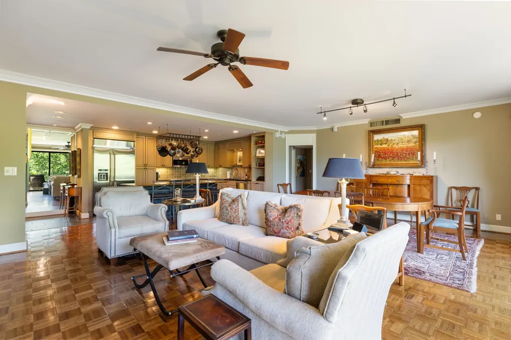 4215 Harding Pike Nashville TN 37205