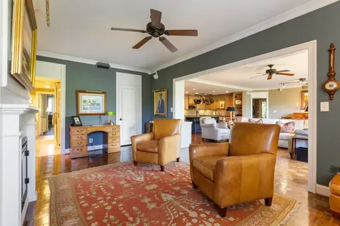 4215 Harding Pike Nashville TN 37205