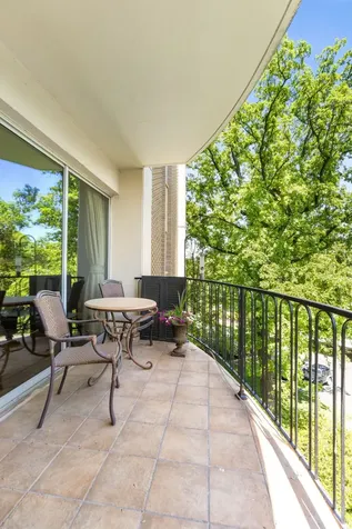 4215 Harding Pike Nashville TN 37205
