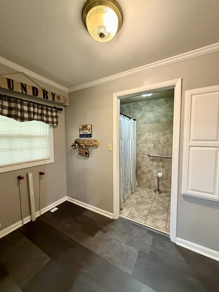 417 7th Street Lawrenceburg TN 38464