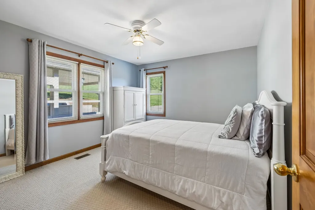 5005 Campbellsville Pike Culleoka TN 38451