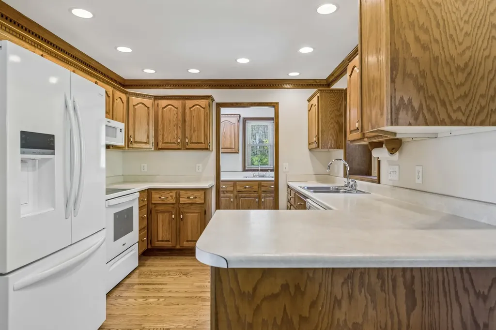 5005 Campbellsville Pike Culleoka TN 38451