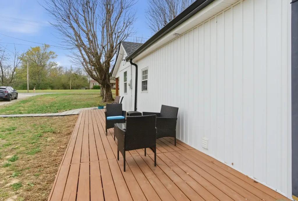 1237 Abiff Road Bon Aqua TN 37025