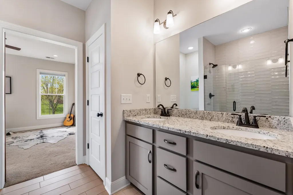 1130 Malinda Lane Greenbrier TN 37073