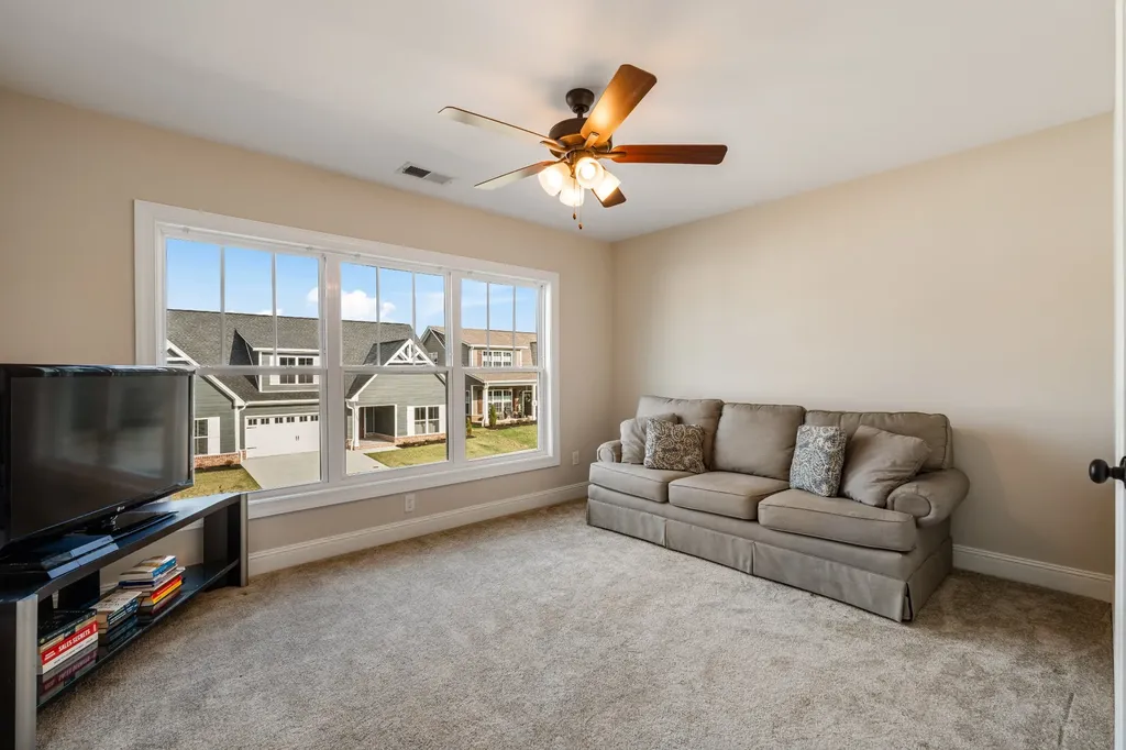 1130 Malinda Lane Greenbrier TN 37073