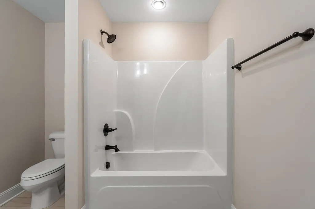 1130 Malinda Lane Greenbrier TN 37073