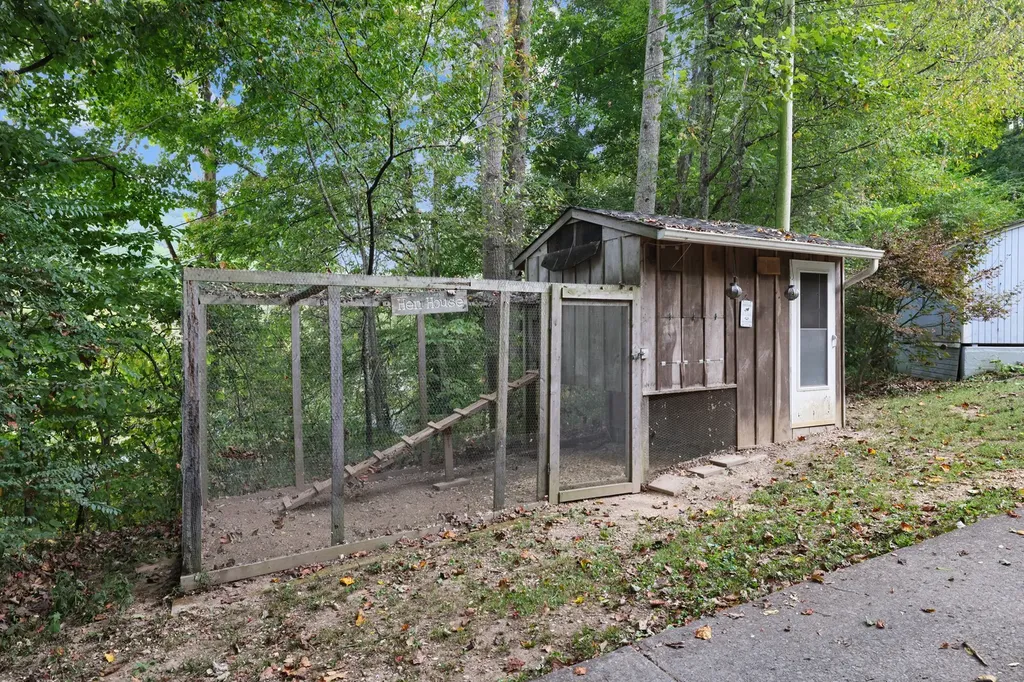 3363 Tyree Springs Road Hendersonville TN 37075